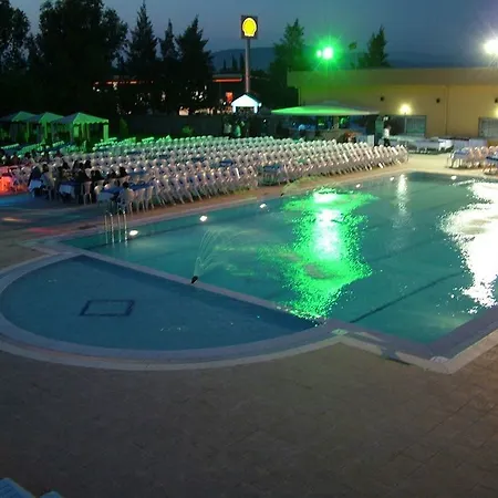 Metropolis 3*