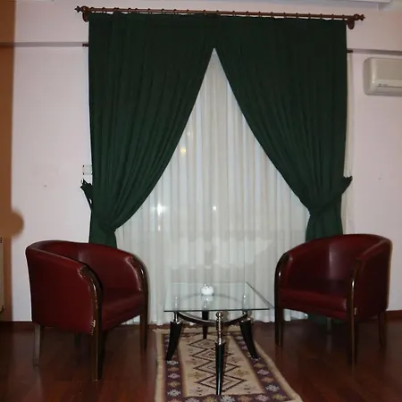 Hotel Metropolis 3*