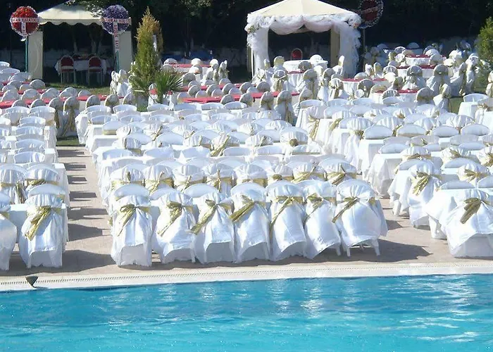 酒店 Metropolis Torbalı