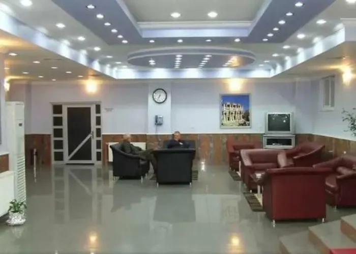 酒店 Metropolis 3*